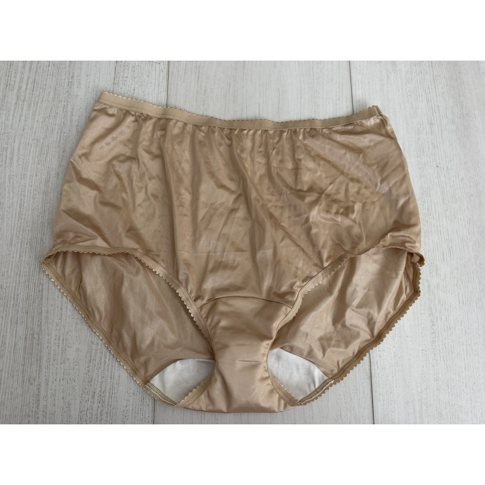 Shadowline Panties Women's Full Brief Seamless Smooth‎ Nylon Size 7 Nude
